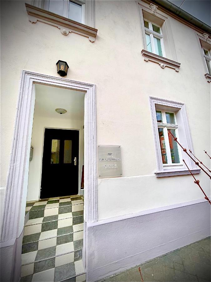 Hotel Zur Roemerbruecke ノイヴィート エクステリア 写真